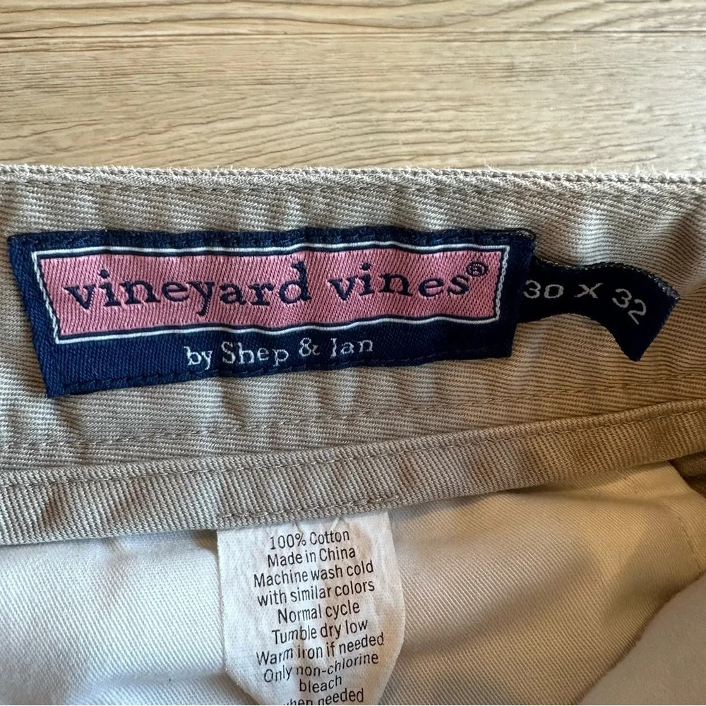 Vineyard Vines Island Pant size 30 x 32 in tan - Picture 3 of 5